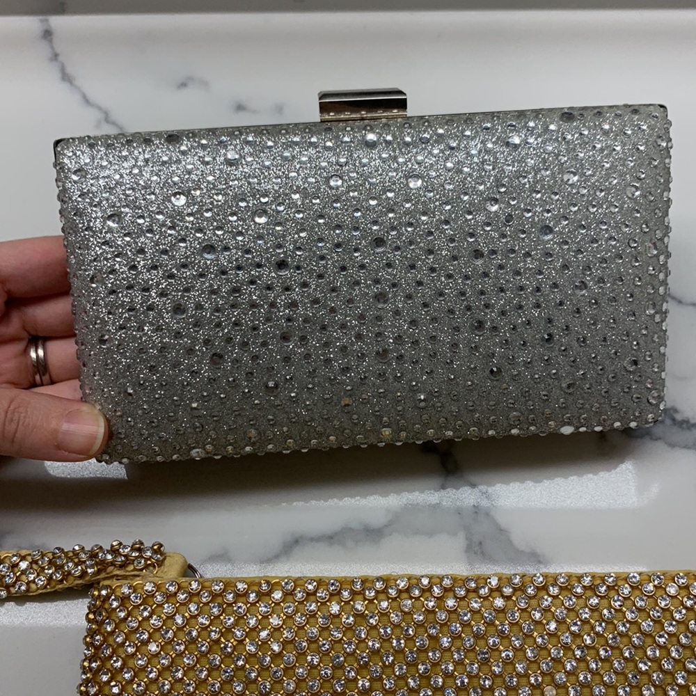 Three Clutches - image 3